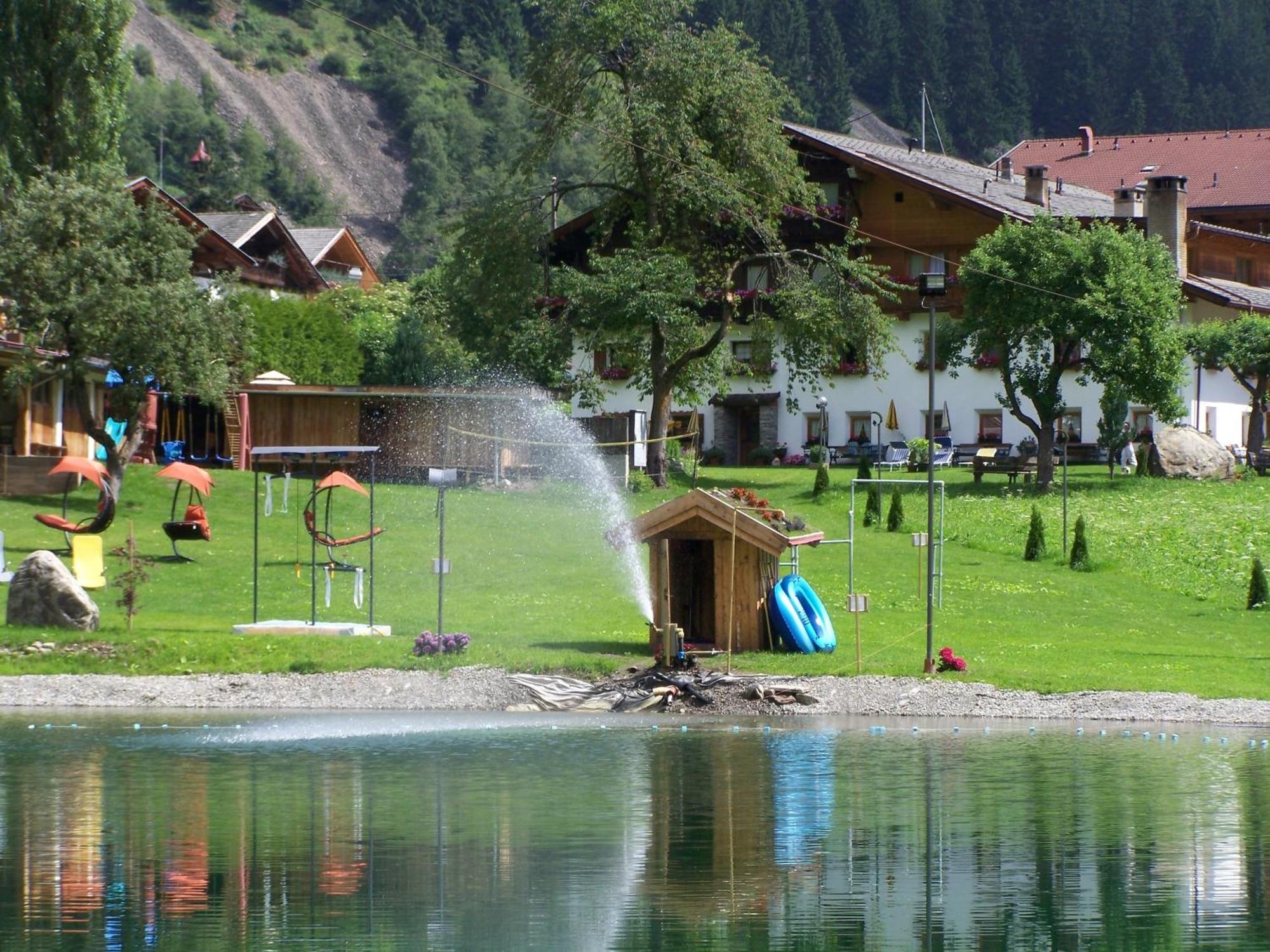 Pension Holzknechthof Am See Neustift im Stubaital Exterior photo